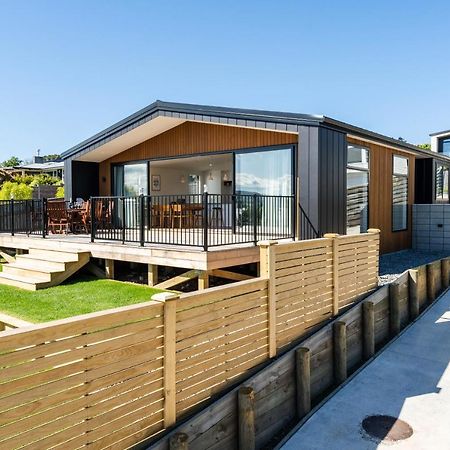 Lakeview Terrace - Taupo Holiday Home Exterior photo